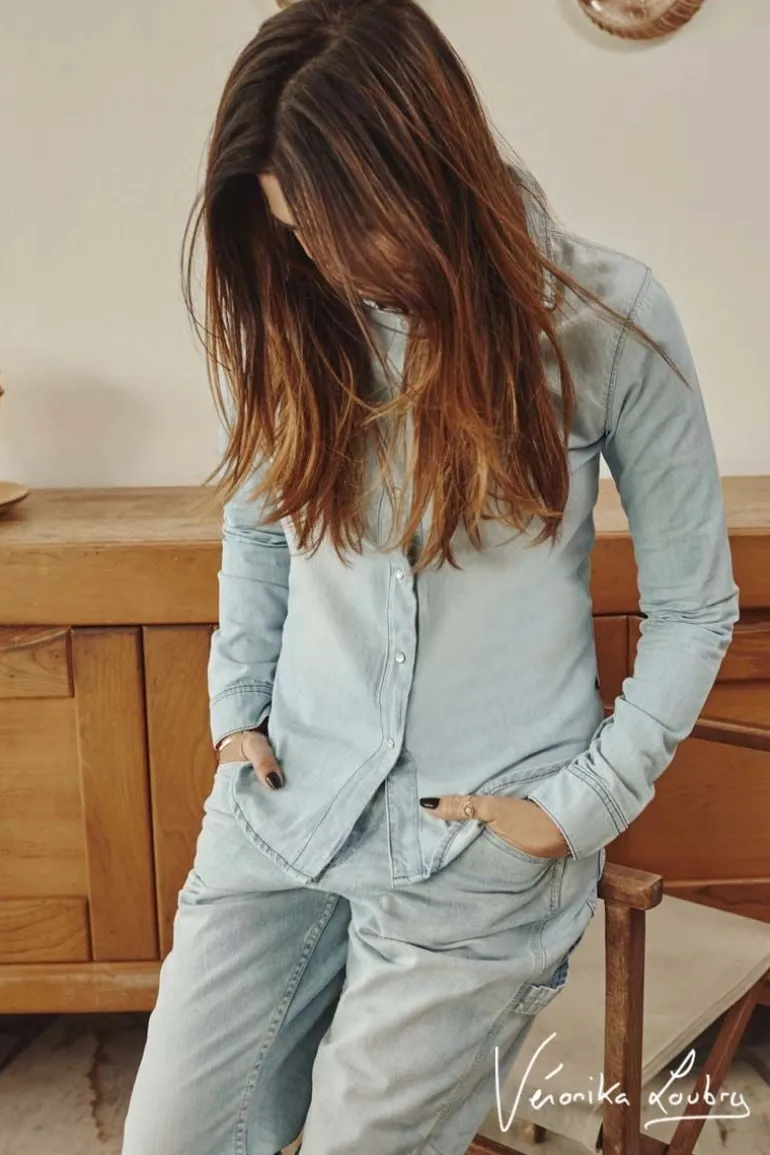 Le Temps des Cerises Chemise En Jeans Nude Bleue By Veronika Loubry-Femme Chemises Et Vestes